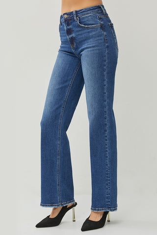 Risen High Rise Clean Straight Jeans
