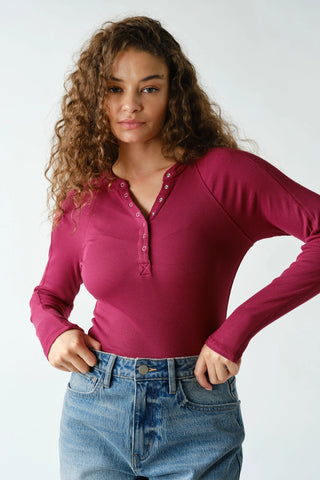Essential Micro-Ribbed Henley Top