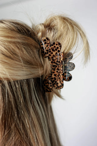Scalloped Hair Clip